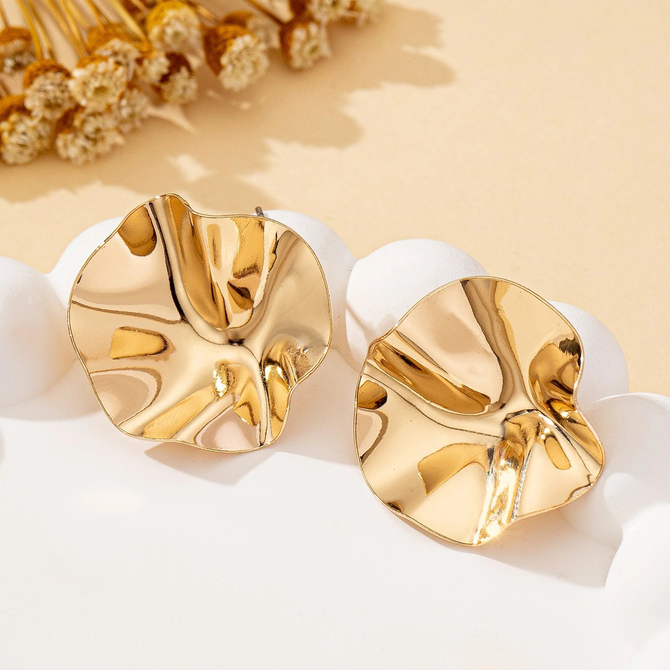 Boucles d’Oreilles Classiques Dorées